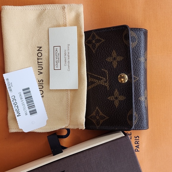 LOUIS VUITTON LV MULTICLES 6 MONOGRAM KEY HOLDER WALLET - Picture 2 of 14